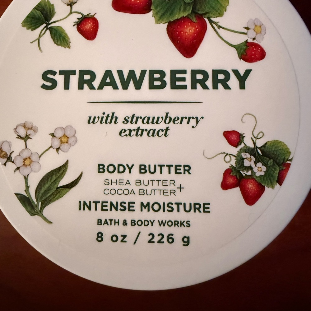 Bath & Body Works Strawberry Body Butter with Shea and Cocoa - Picture 4 of 7